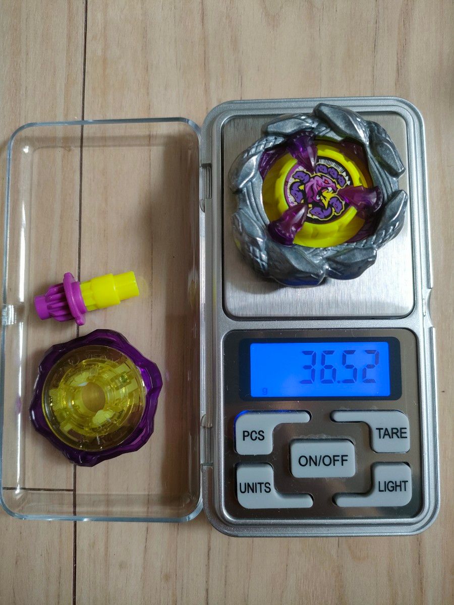 2個 ベイブレードX UX-00 オロチクラスタ 6-60LF｜Yahoo!フリマ（旧