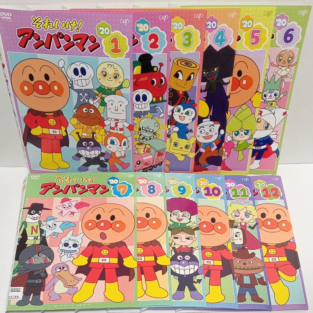それいけ アンパンマン '18 12巻全巻セット 管理番号22699 DVD