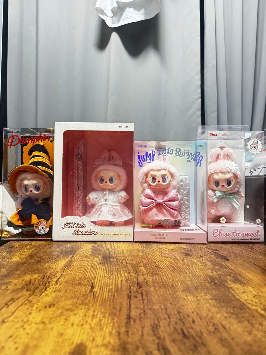 北京ポップランド限定 正規品 携帯ストラップ チャーム LABUBU 2種