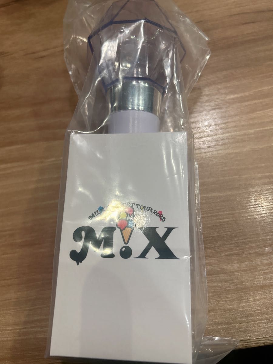 M LK］ミルクラスタルスティック3 ペンライト ミルク 新品未開封