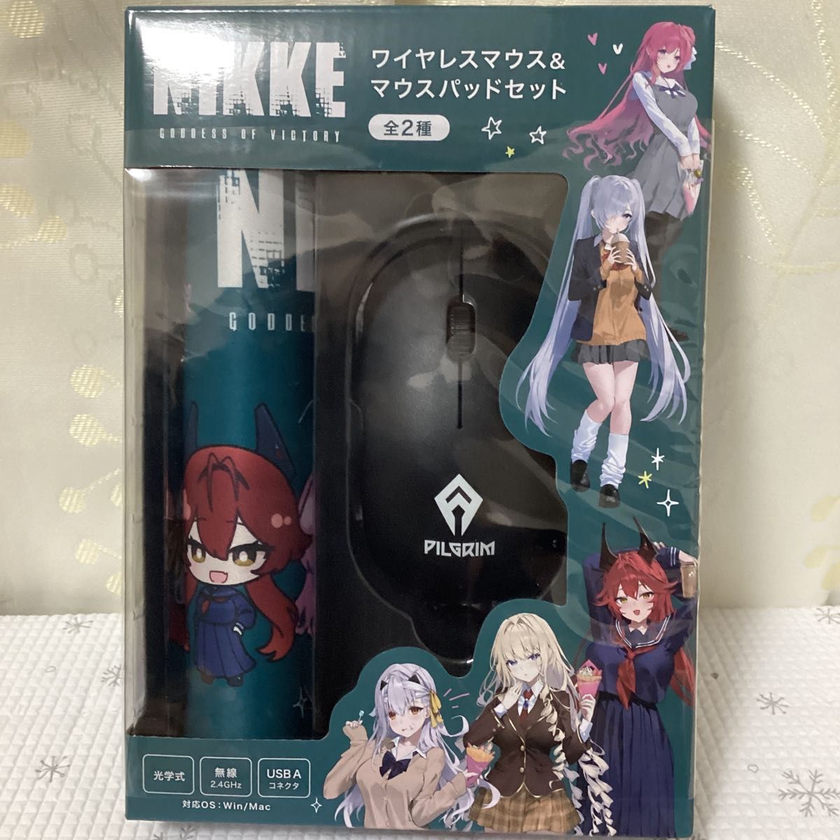 タイトー限定 勝利の女神 NIKKE ワイヤレスマウス＆マウスパッド 2種