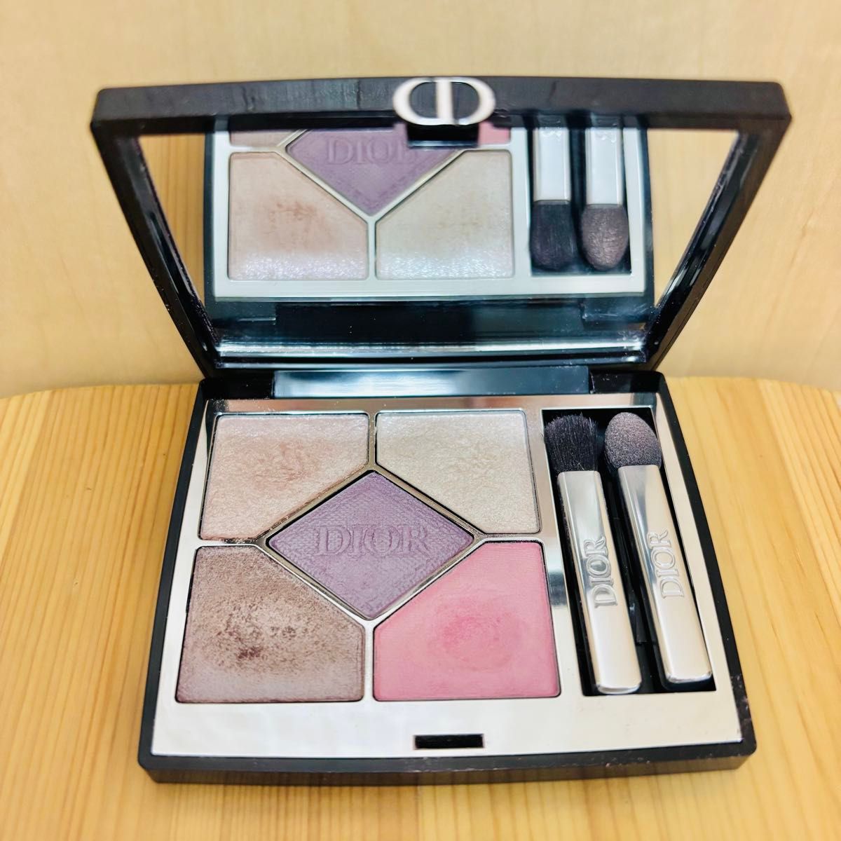 新品未使用 Dior ディオールショウ サンク クルール 151 マシュマロ