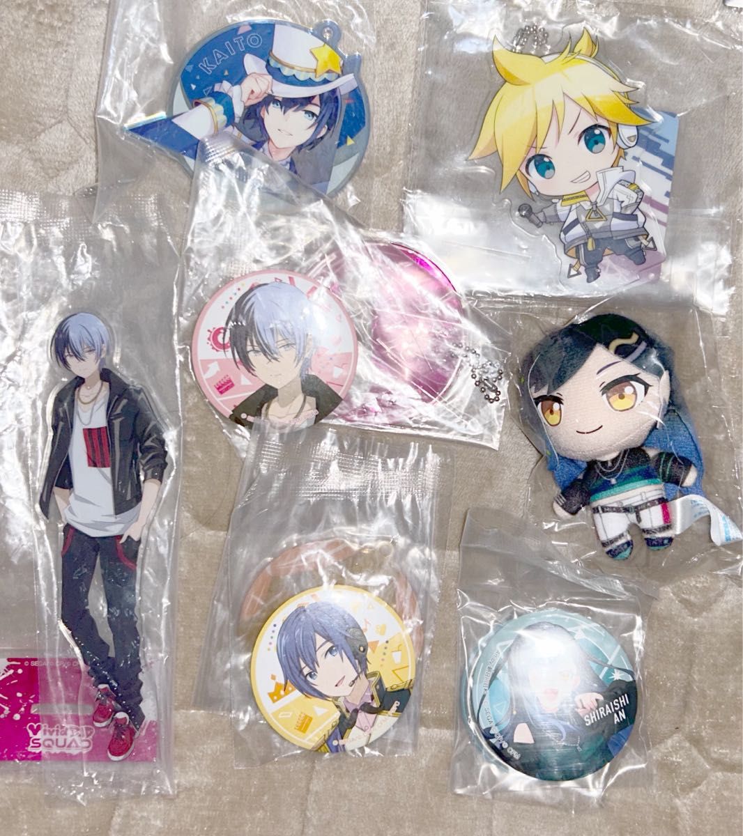 プロセカ KAITO アクスタ アクリルスタンド 缶バッジ スクエア缶