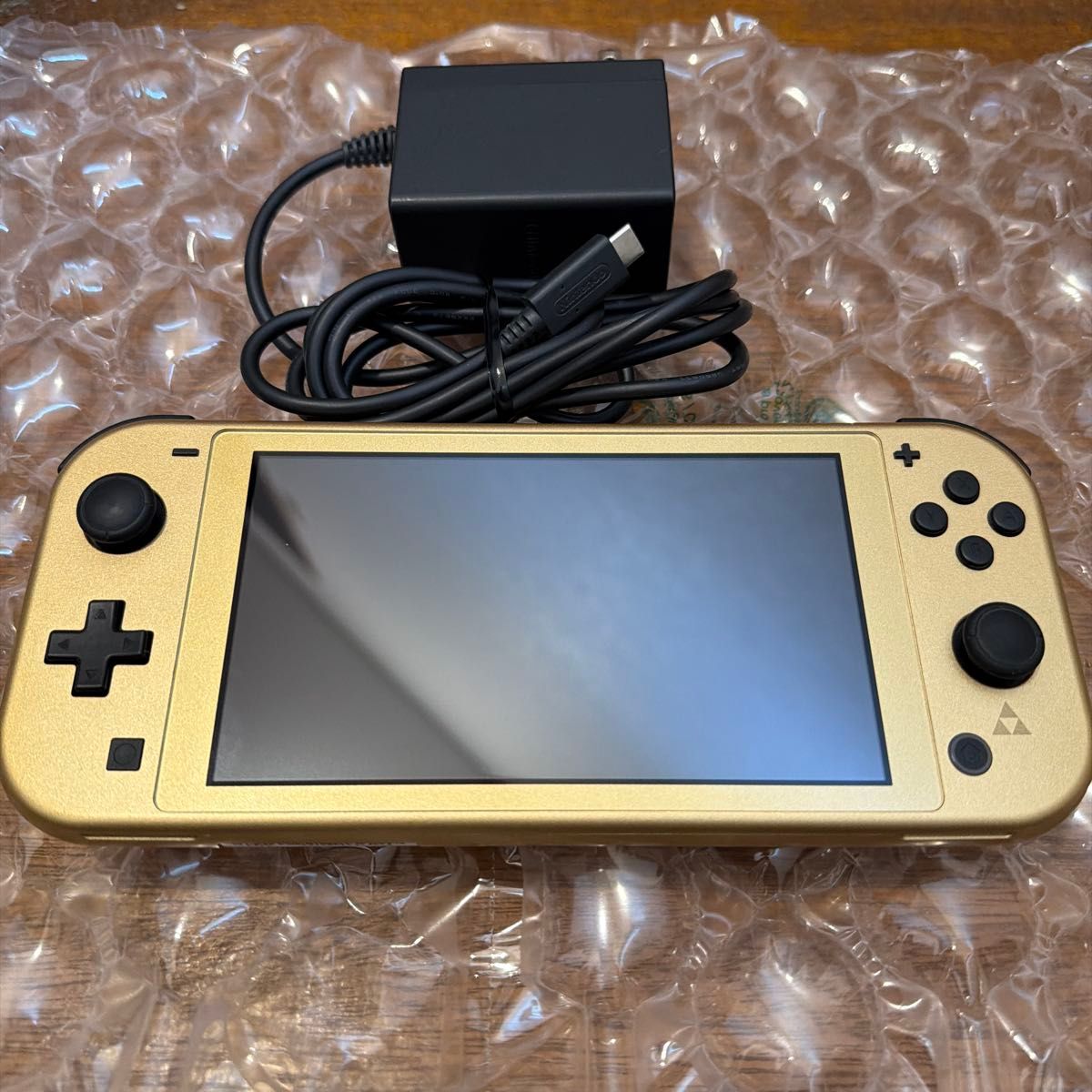 Nintendo Switch Lite ハイラルエディション ゴールド ゼルダの伝説