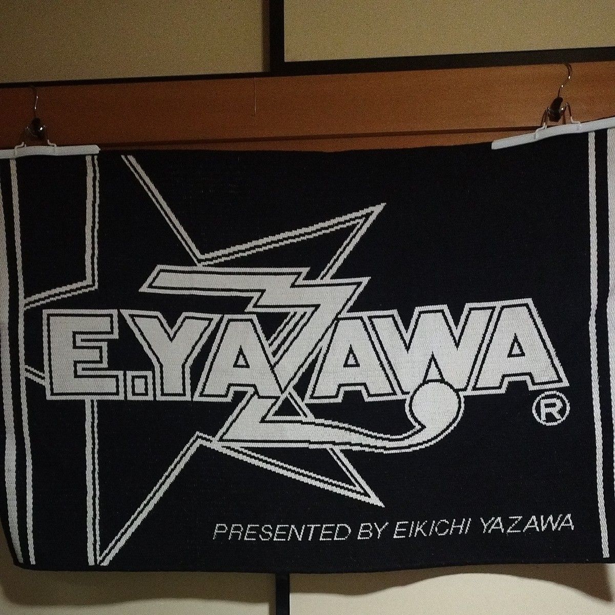 矢沢永吉 マルチクロス(ロゴハネ)ブラック/ホワイト｜Yahoo!フリマ（旧