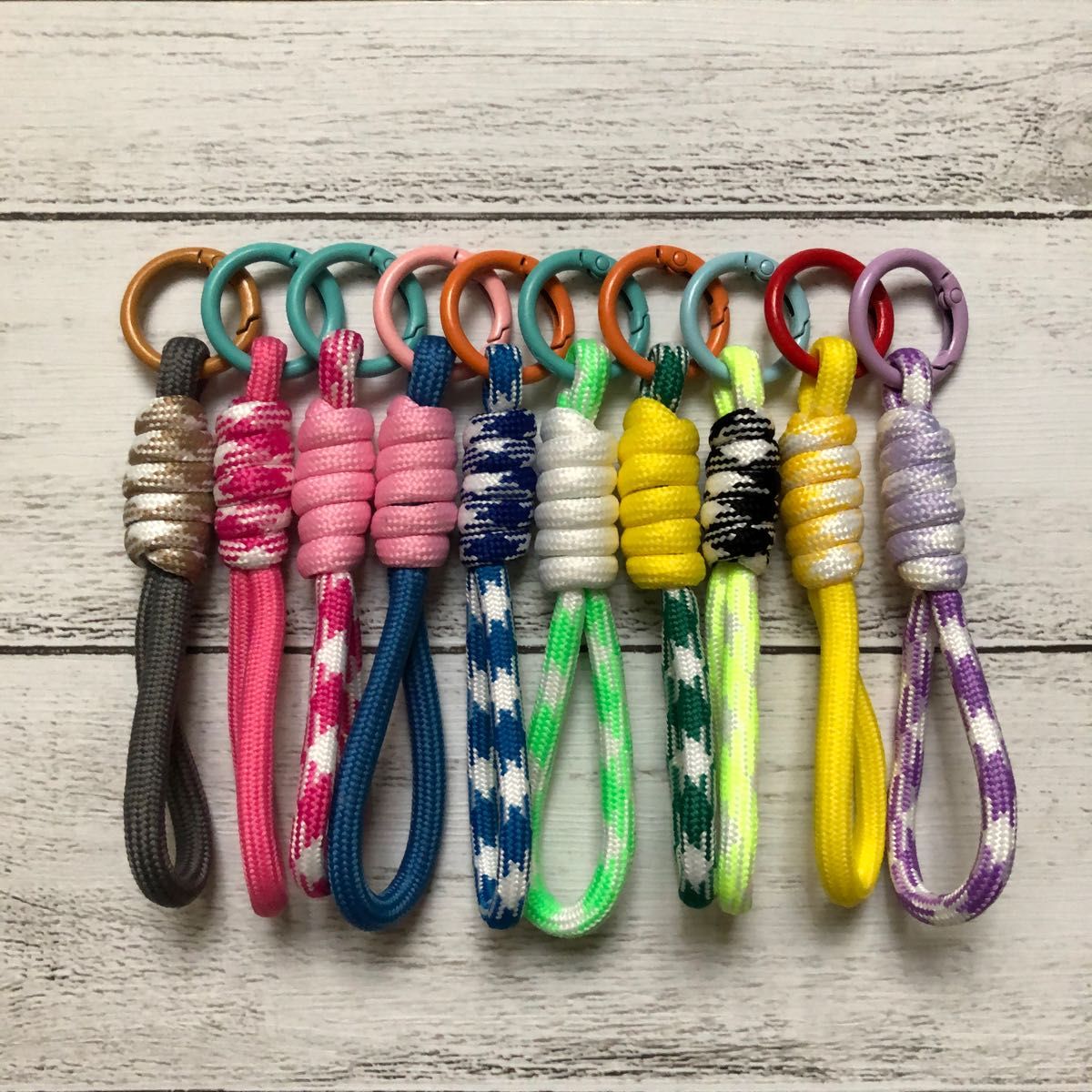 新品未開封】 HANA BAD LOVE カラビナセット キーホルダー｜Yahoo