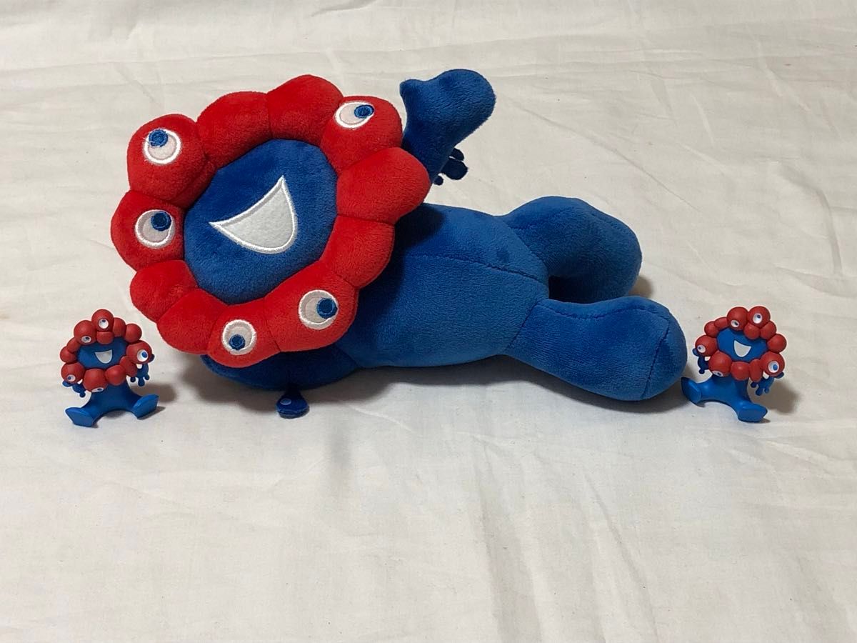 会場限定 新品未使用 EXPO2025 寝そべりミャクミャクぬいぐるみ