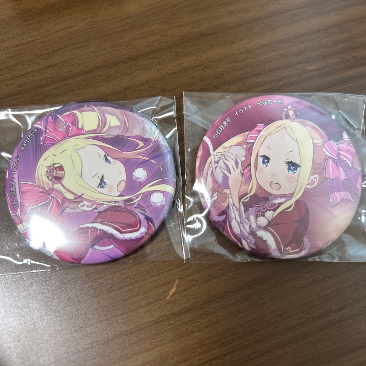 Re ゼロから始める異世界生活 リゼロ ギフトボックス 缶バッジ 特典