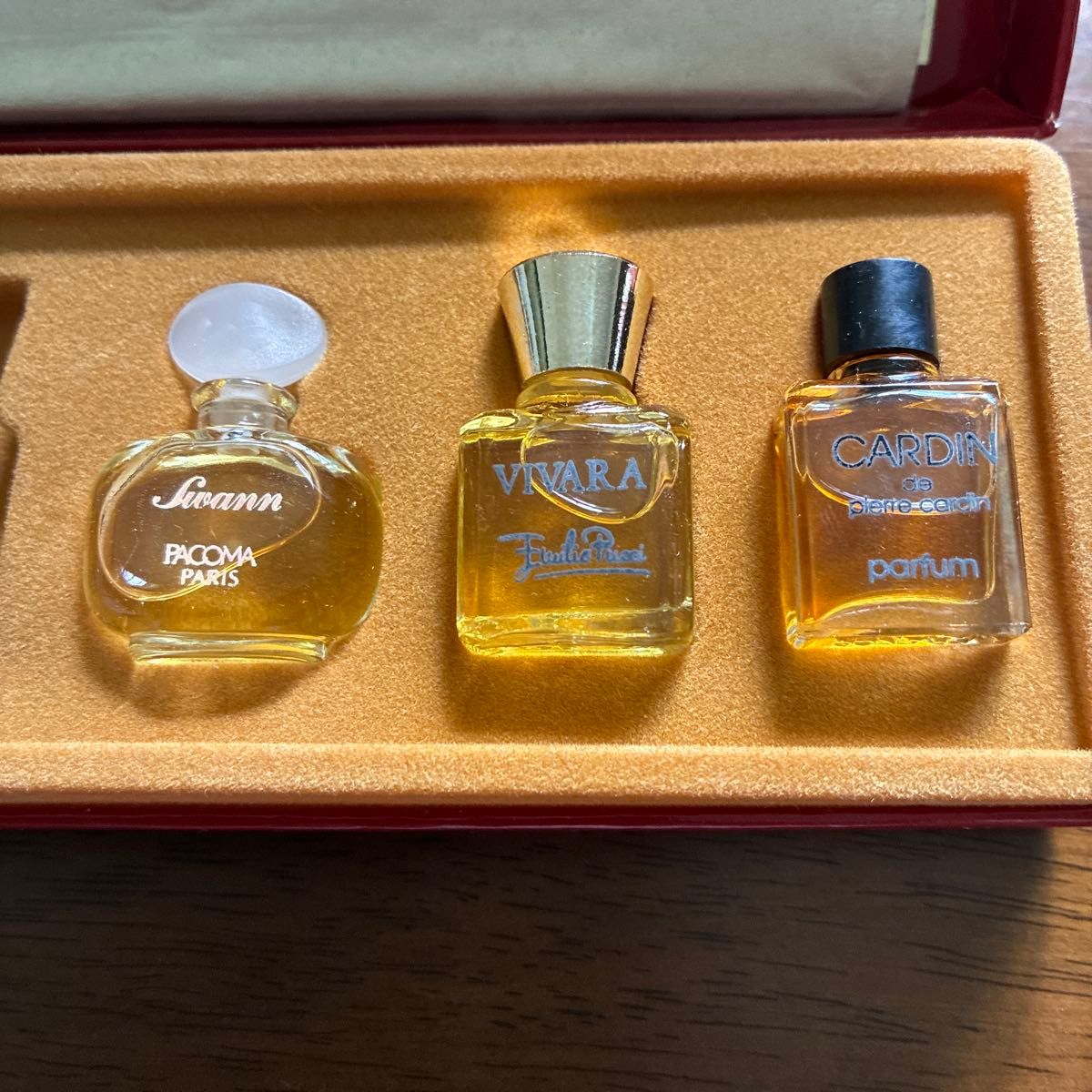 ミニ香水3点セット 箱無し｜Yahoo!フリマ（旧PayPayフリマ）
