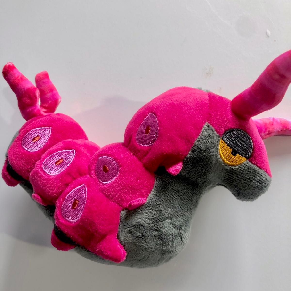 Pokmon fit フシデ ぬいぐるみ タグ付き新品 カラスバ ポケモンza