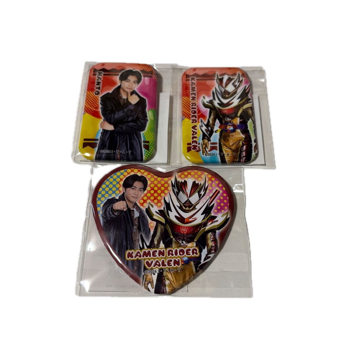 仮面ライダーガヴ TOS くじ 特大ハート型缶バッジ 絆斗 ヴァレン ①②