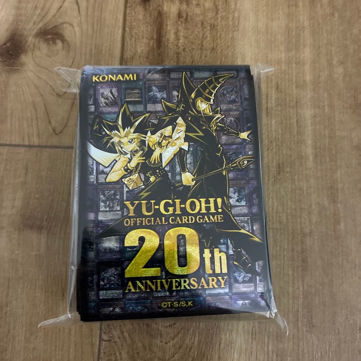 遊戯王 ラー イエロー スリーブ カードプロテクター 100枚 未開封