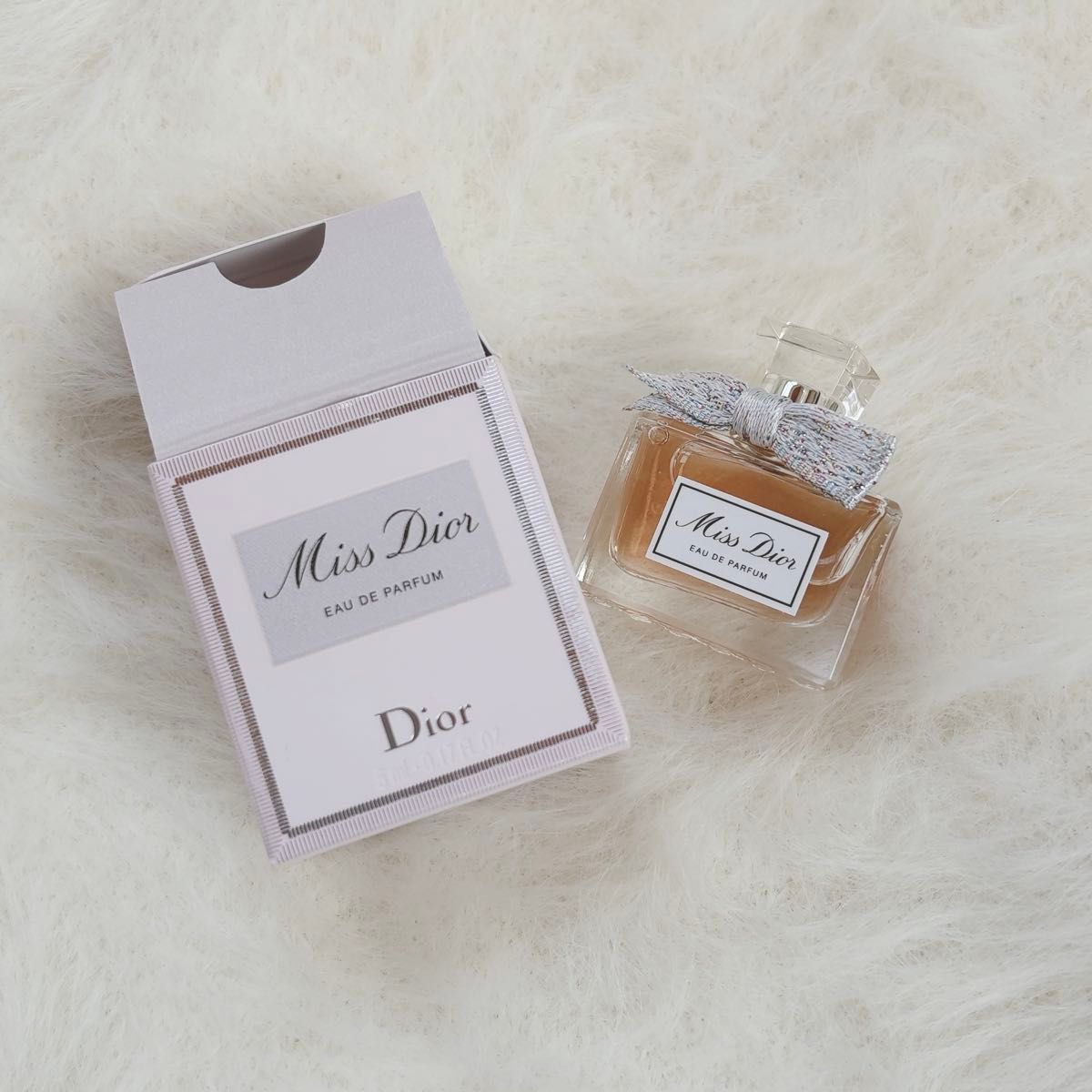 Christian Dior ミス ディオール オードゥ パルファン 5ml Miss Dior