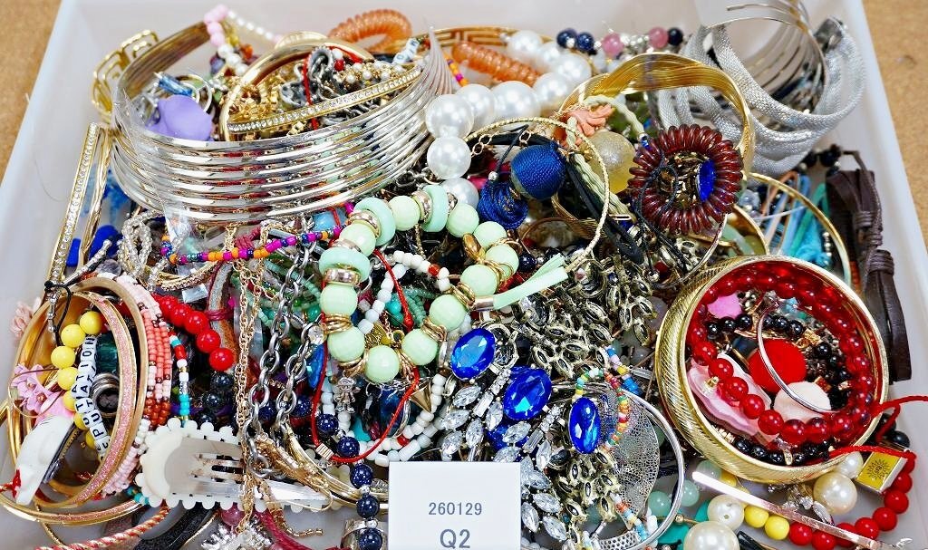 Yahoo!オークション -「イミテーション 大量」の落札相場・落札価格