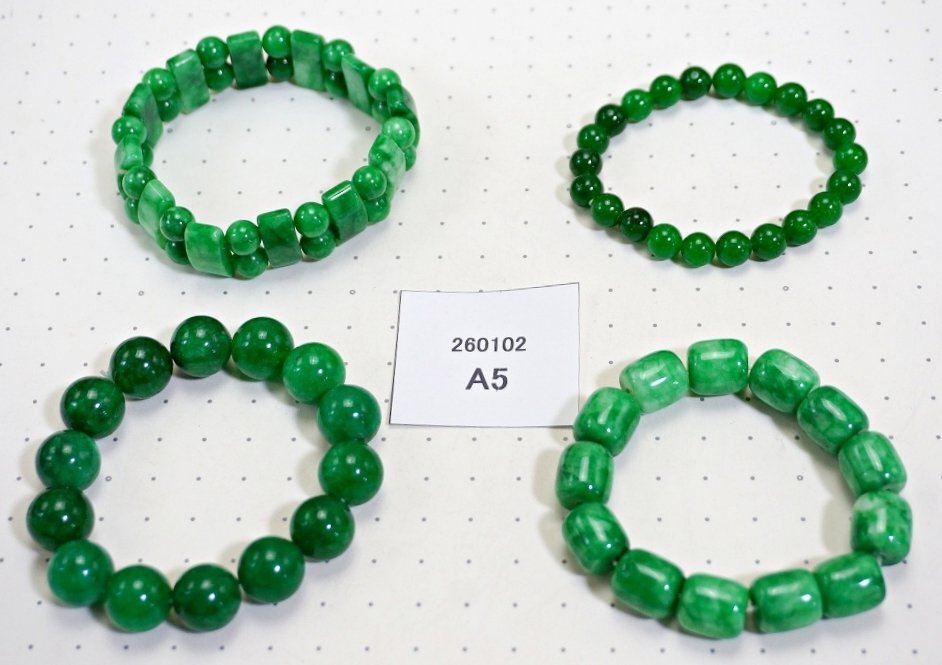 Yahoo!オークション -「翡翠 ブレスレット」の落札相場・落札価格