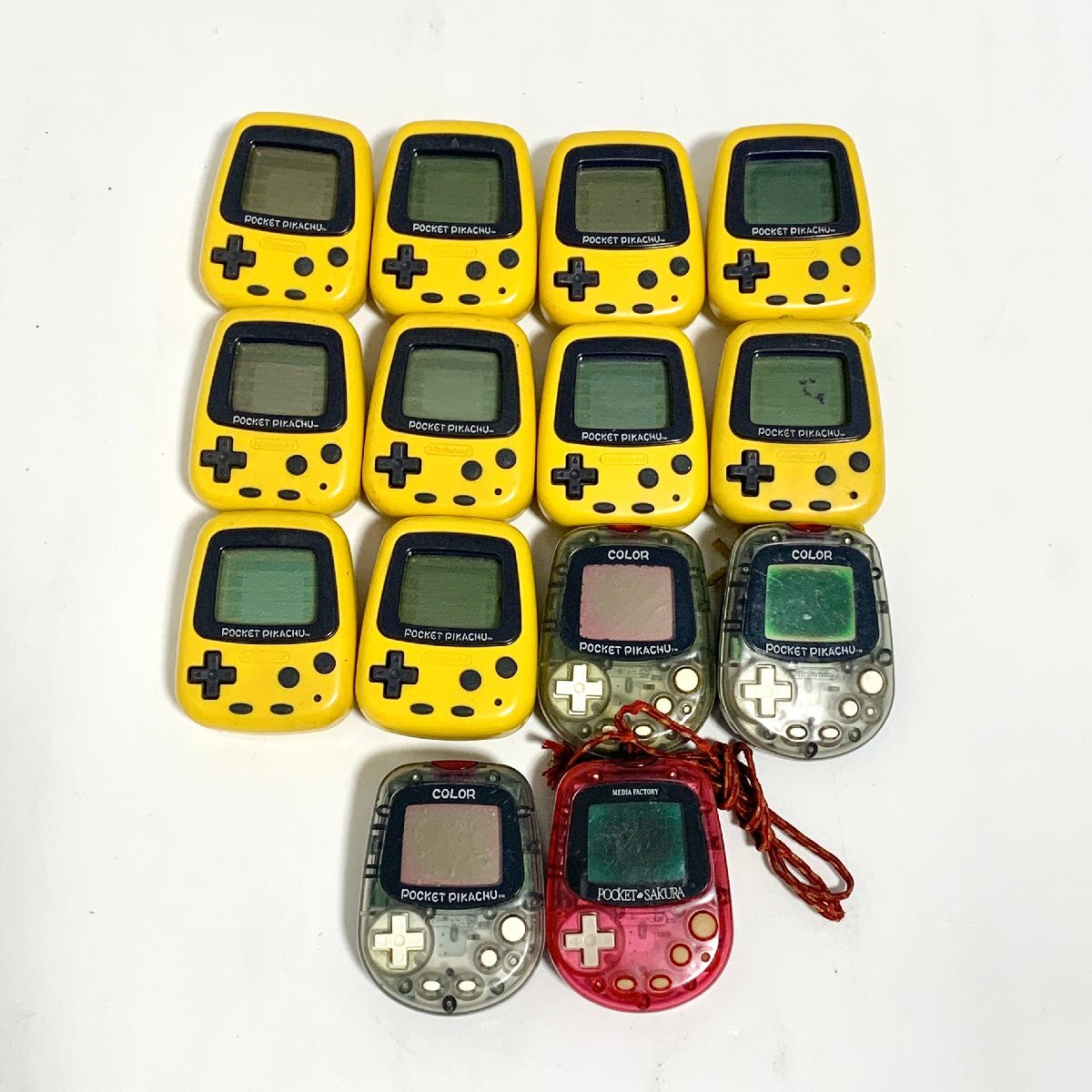 Yahoo!オークション -「ポケットピカチュウ カラー」の落札相場・落札価格