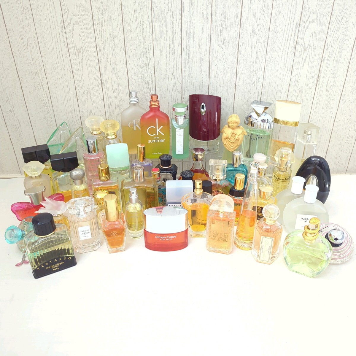 Yahoo!オークション -「大量まとめ売り」(香水、フレグランス) の落札