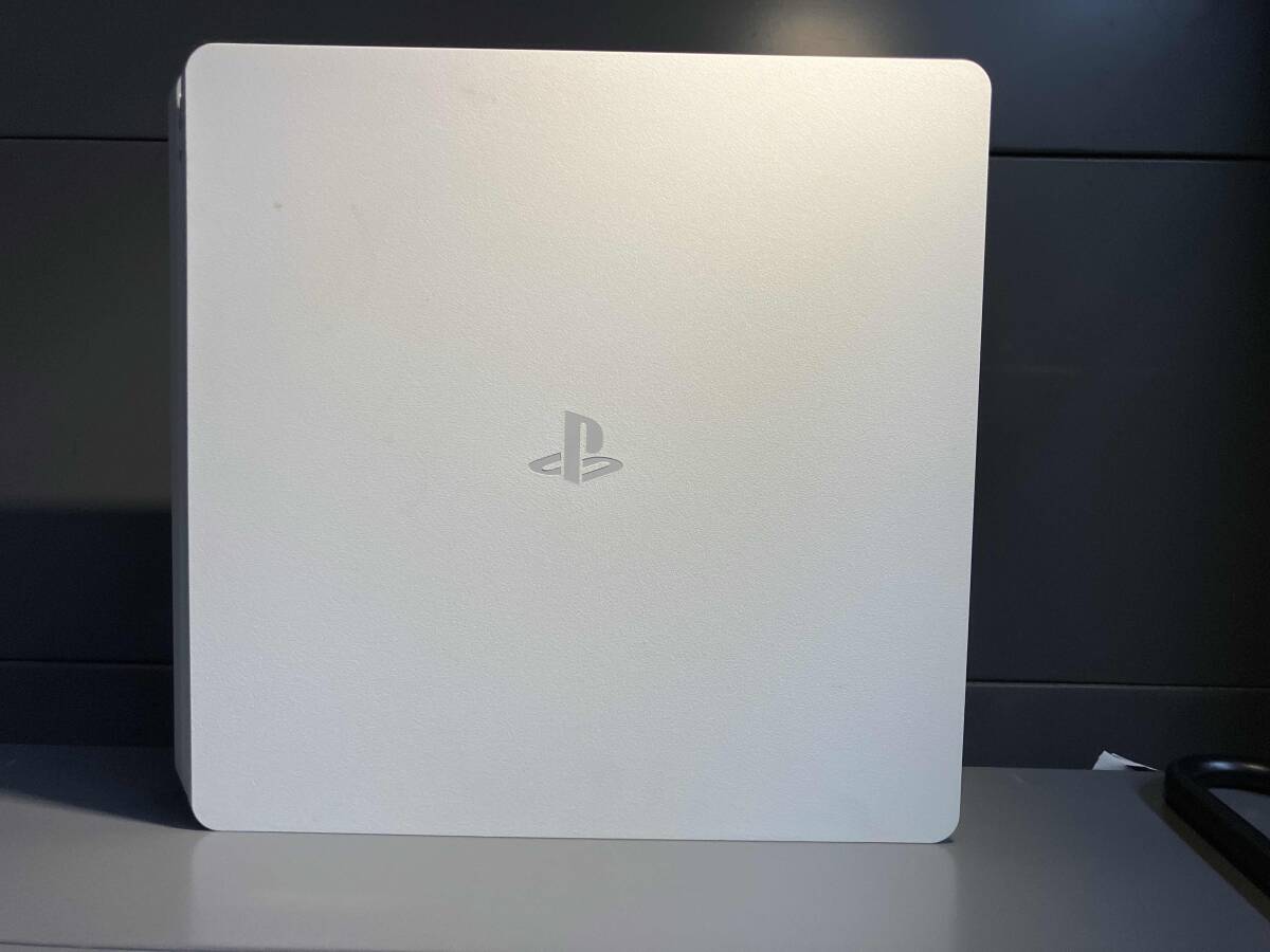 SIE プレイステーション4 CUH-2200AB02 [500GB グレイシャー・ホワイト