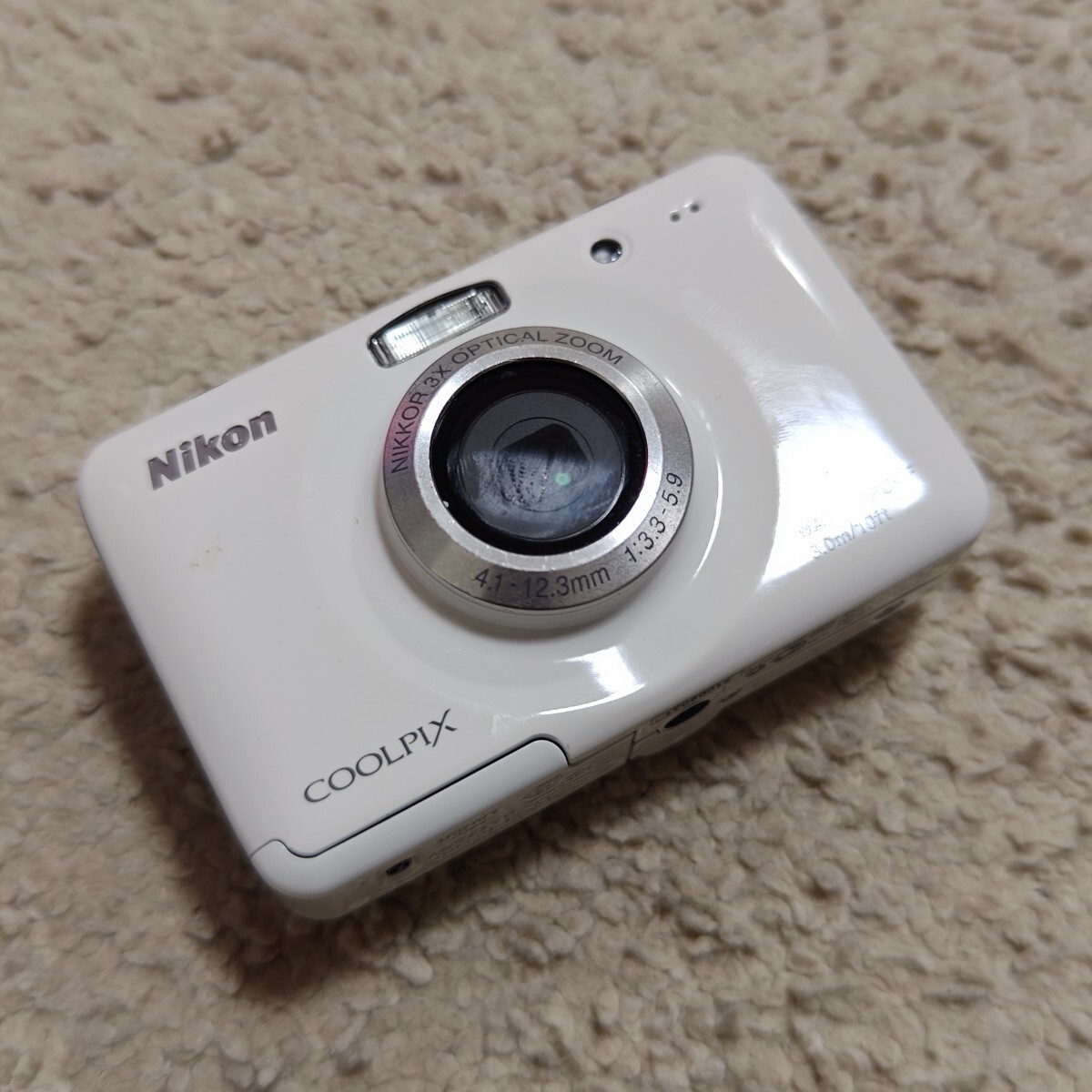 Yahoo!オークション -「coolpix s30」の落札相場・落札価格