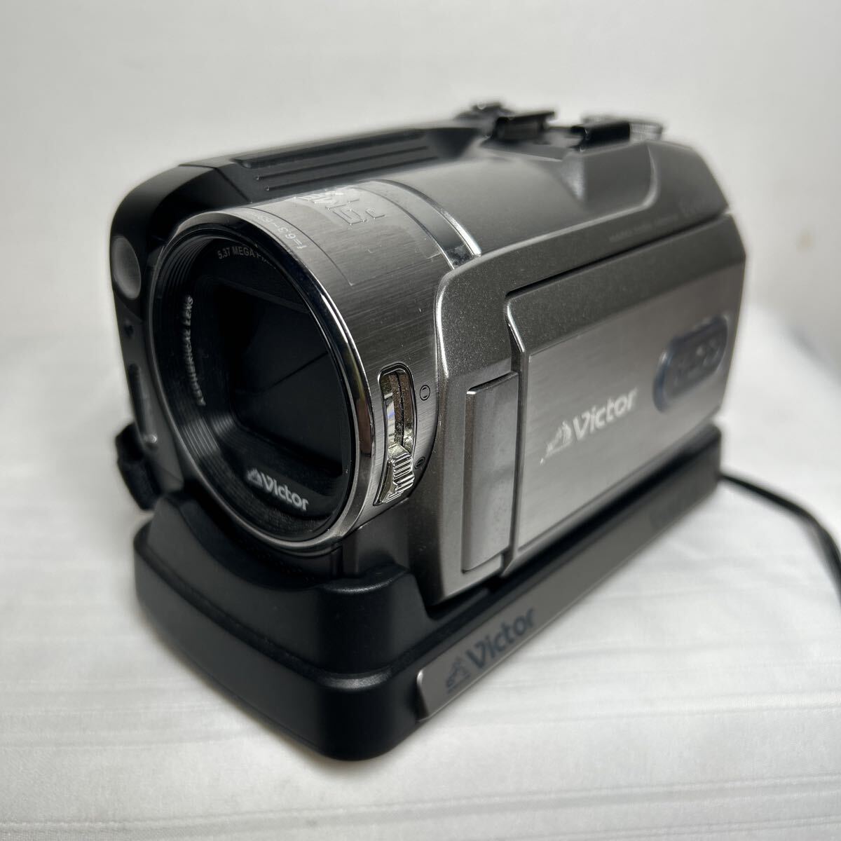 Yahoo!オークション -「ビデオカメラ充電器」(家電、AV、カメラ) の