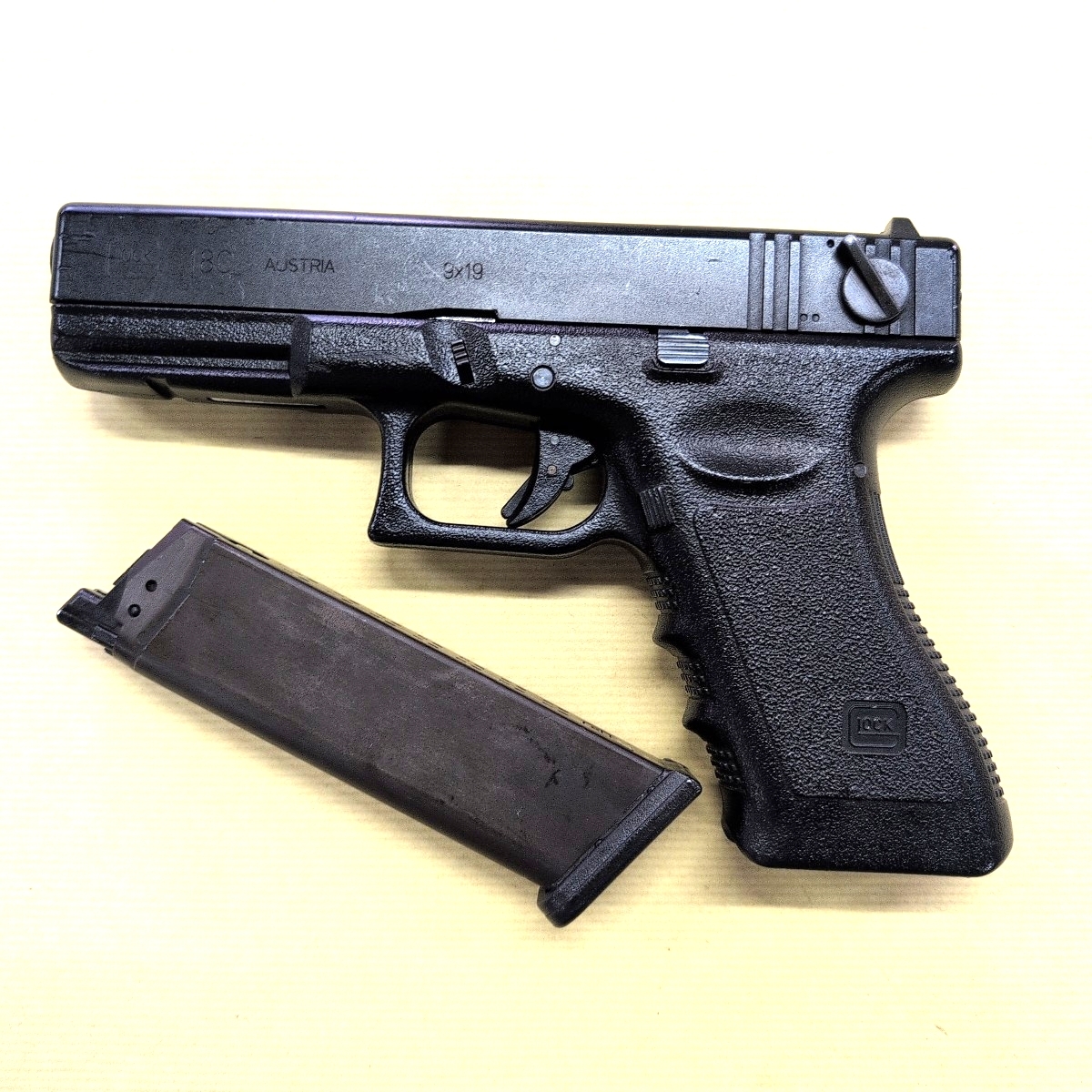 Yahoo!オークション -「グロック18c ガスブローバック」の落札相場