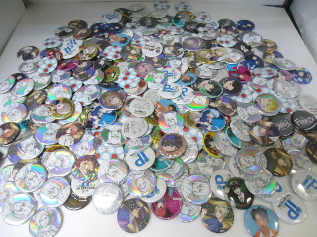 Yahoo!オークション -「缶バッジ 大量」の落札相場・落札価格