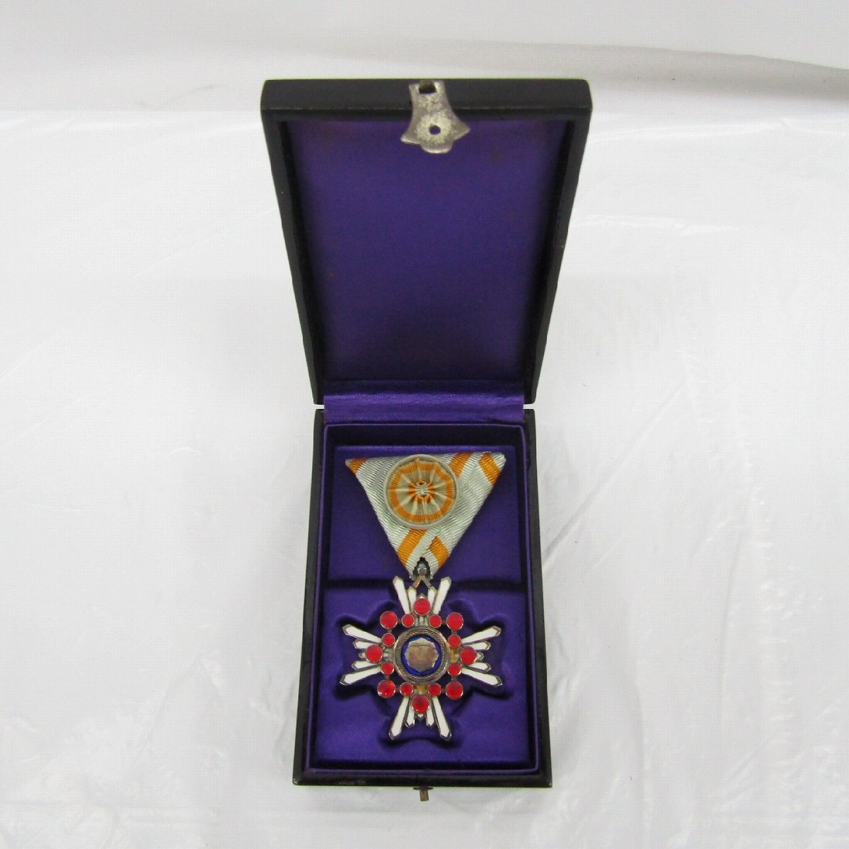 Yahoo!オークション -「勲四等瑞宝章」(勲章) (徽章)の落札相場・落札価格