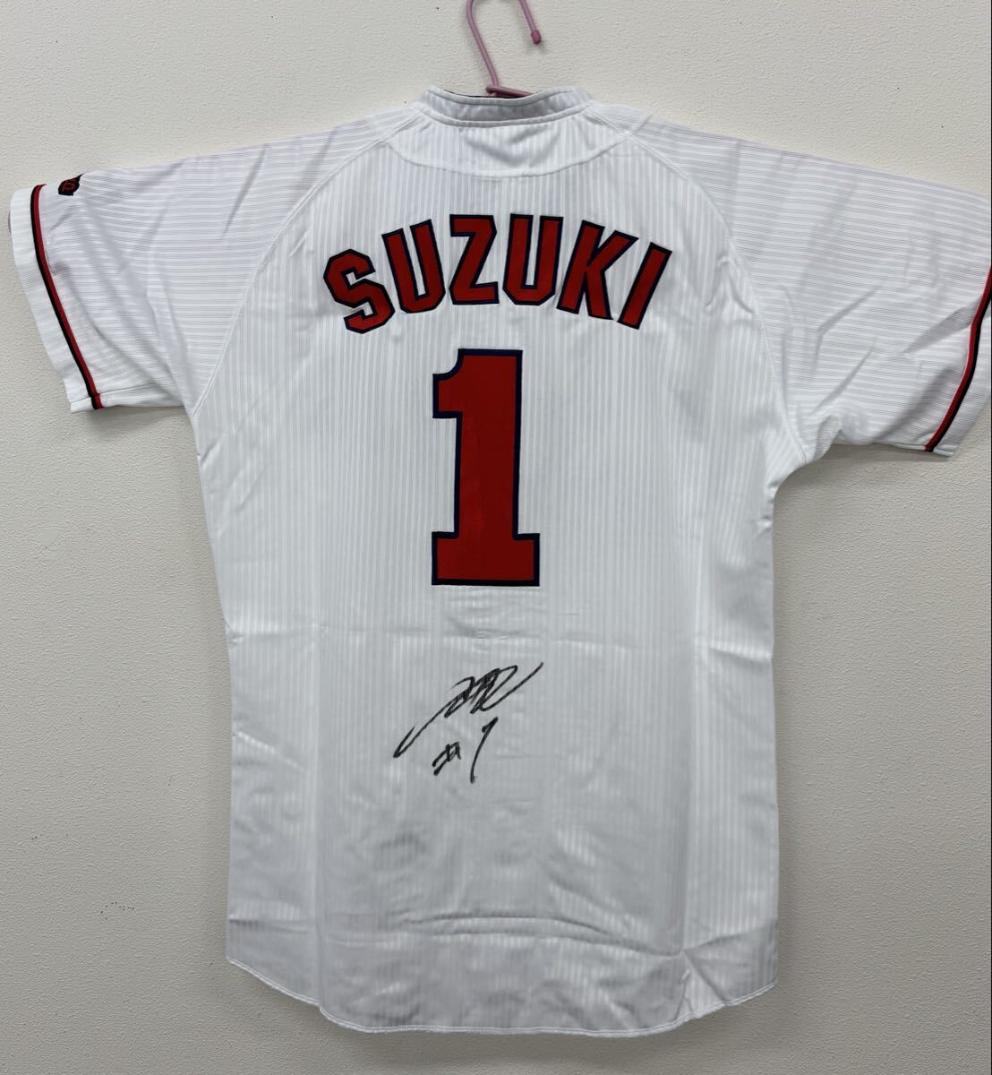 2026年最新】Yahoo!オークション -鈴木誠也 ユニフォーム サインの中古