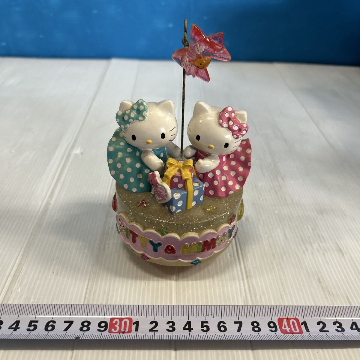 Yahoo!オークション -「オルゴール」(ハローキティ) (サンリオ)の落札