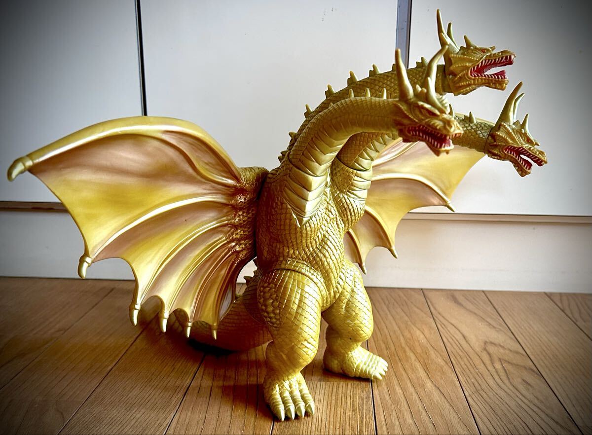 Yahoo!オークション -「キングギドラ ソフビ 1998」(ゴジラ、怪獣