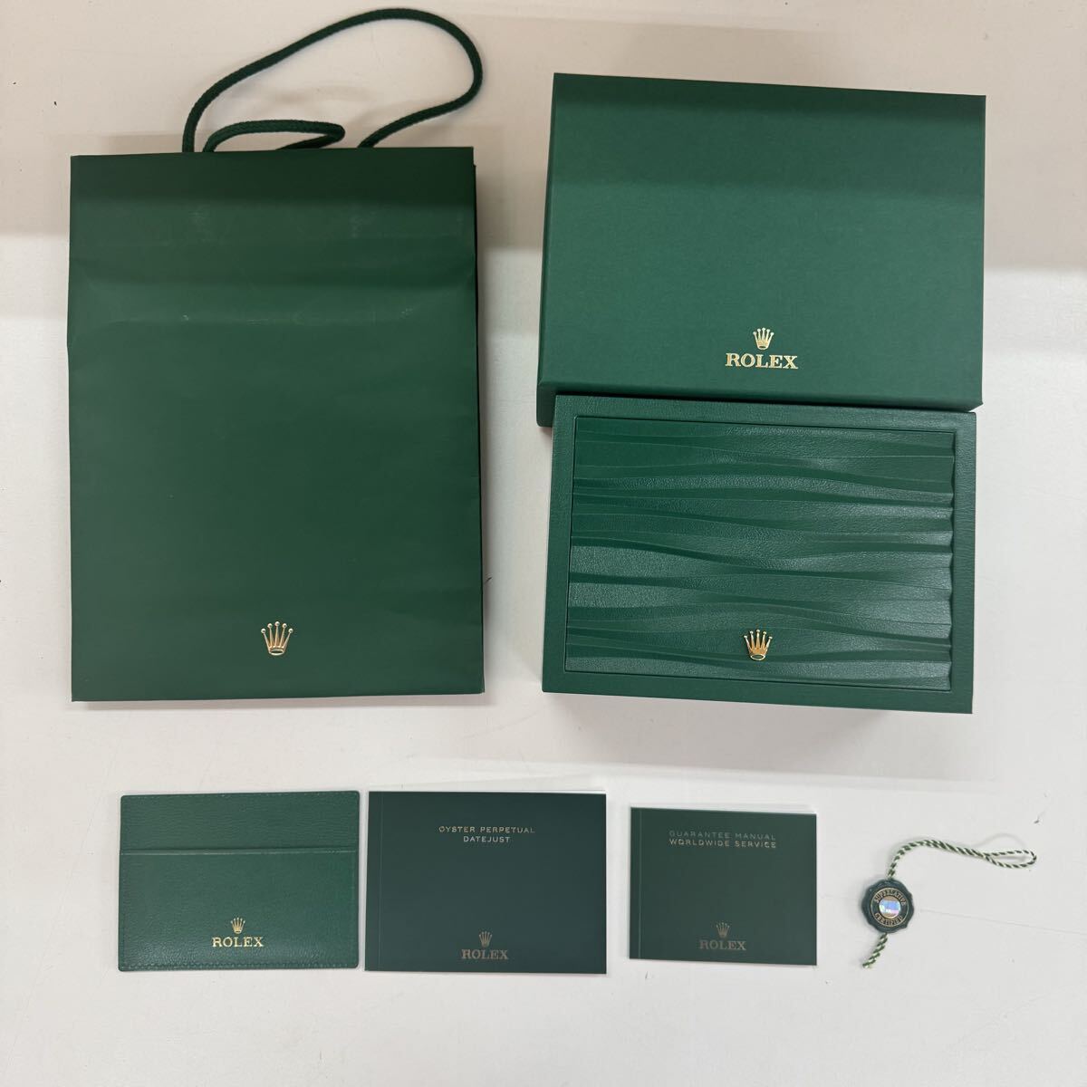 Yahoo!オークション -「空箱」(ロレックス) (ら行)の落札相場・落札価格