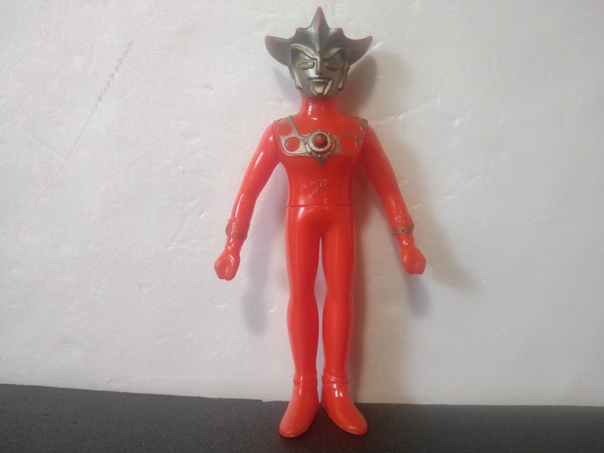 Yahoo!オークション -「ウルトラマンレオ」(ソフビ) (ビンテージ)の