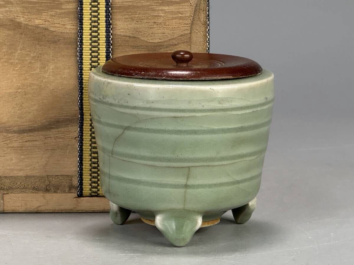 Yahoo!オークション -「青磁 龍泉窯」の落札相場・落札価格