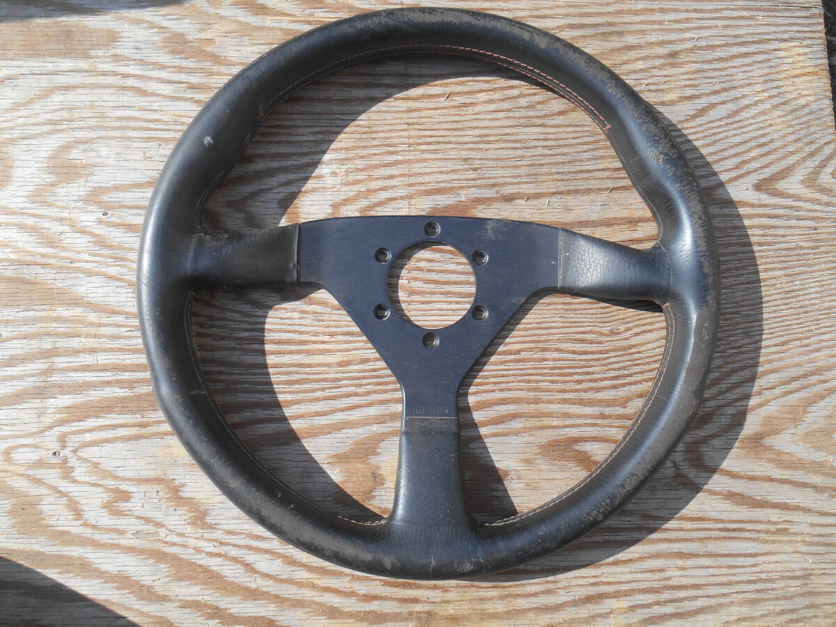 Yahoo!オークション -「v35」(モモ) (ステアリング)の落札相場・落札価格