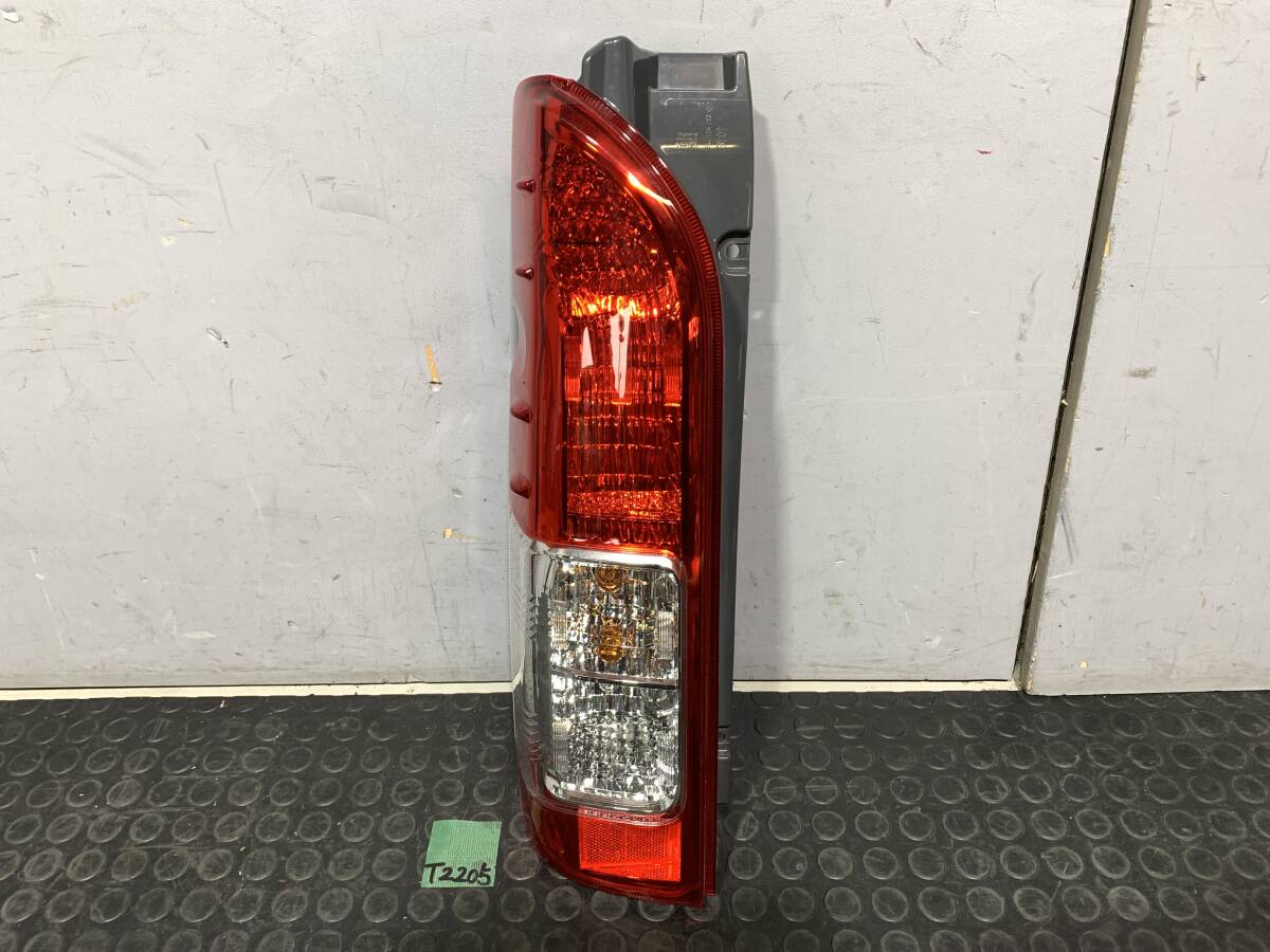 2026年最新】Yahoo!オークション -ハイエース 新車外し テールの中古品
