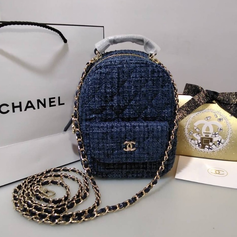 Yahoo!オークション -「シャネル ノベルティー リュック」の落札相場