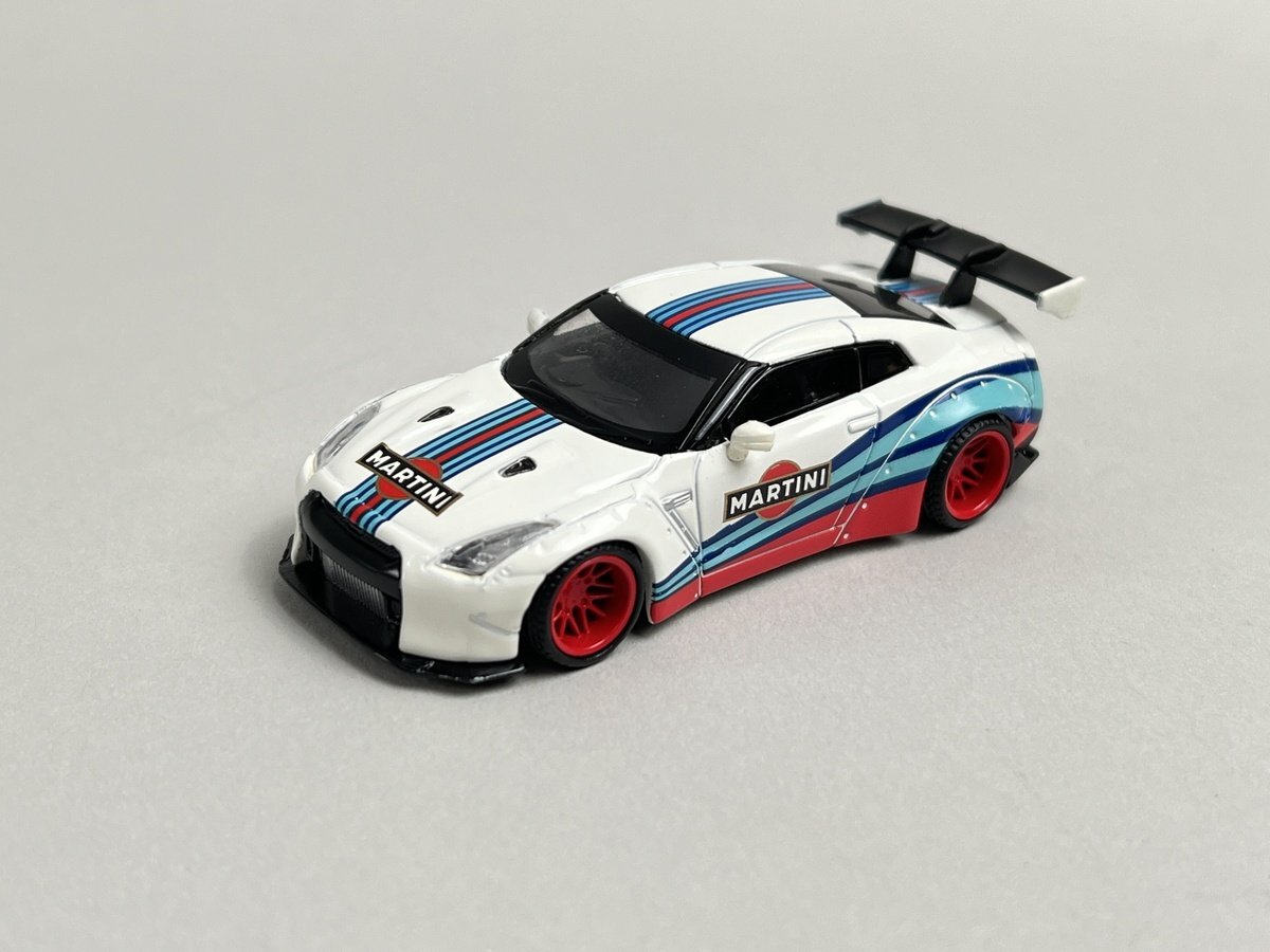 Yahoo!オークション -「r35 gt-r」の落札相場・落札価格