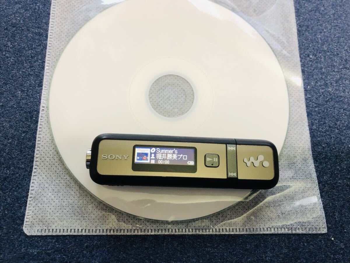 SONY NW-E025F [2GB] オークション比較 - 価格.com