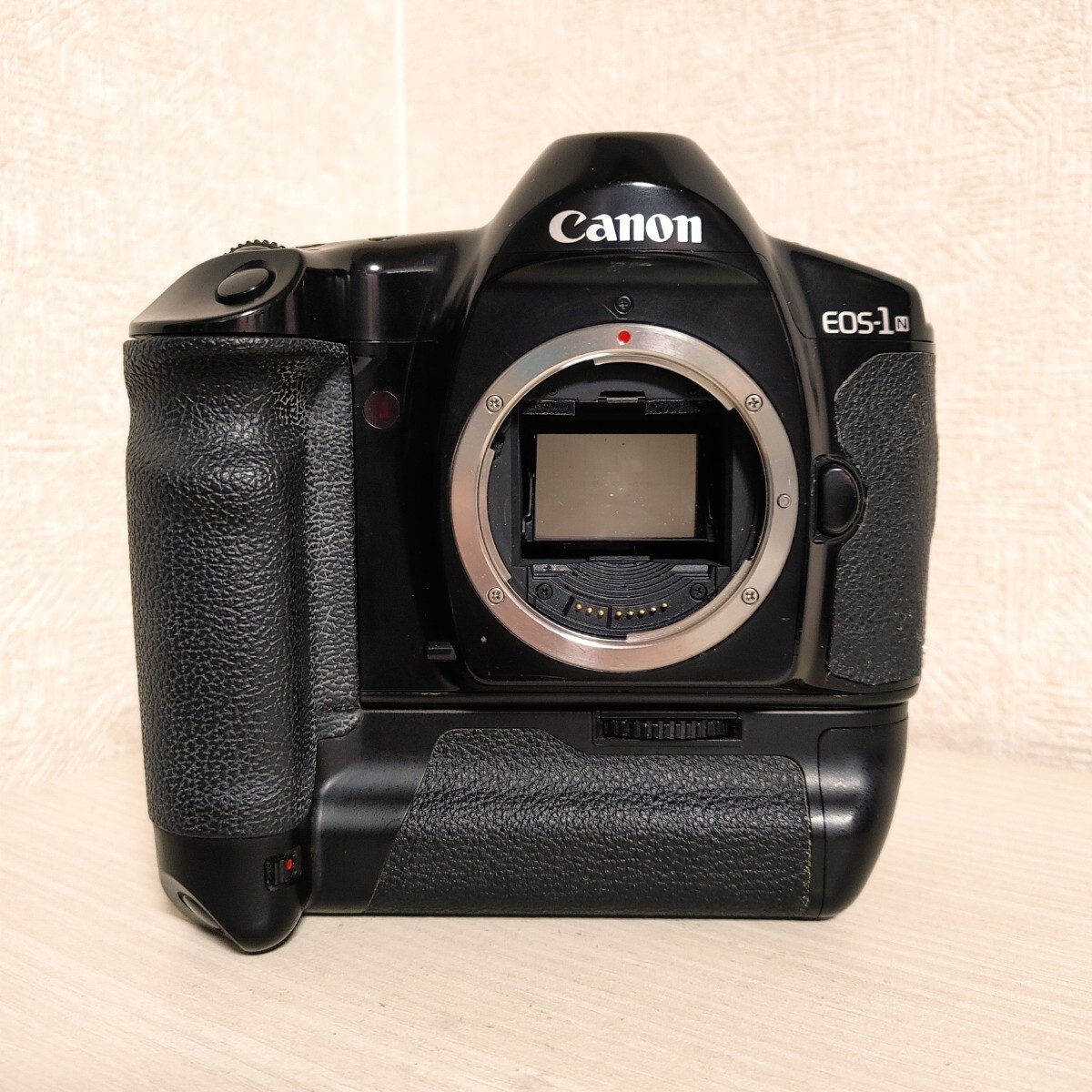 Yahoo!オークション -「canon eos-1n hs」の落札相場・落札価格