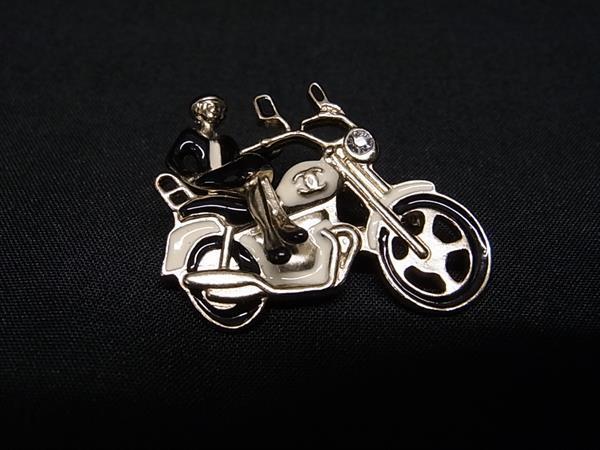 2026年最新】Yahoo!オークション -(ピンバッジ ピンバッチ)(シャネル