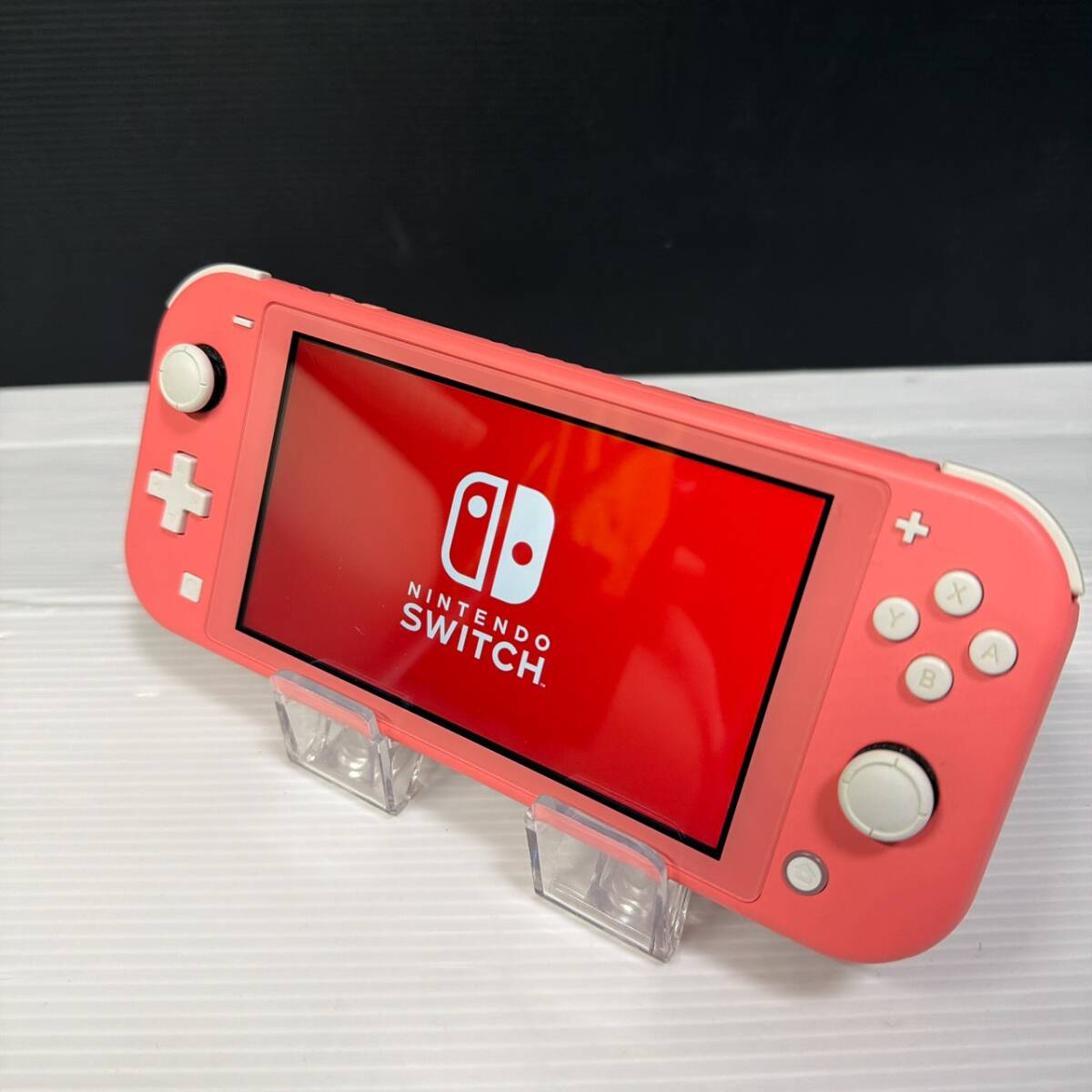 Yahoo!オークション -「nintendo switch lite [コーラル]」の落札相場