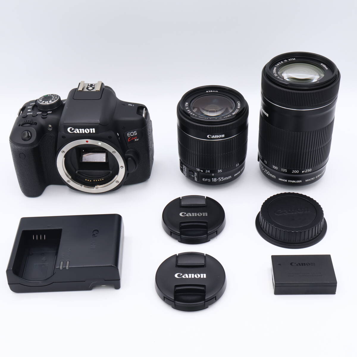 CANON EOS Kiss X8i ダブルズームキット オークション比較 - 価格.com