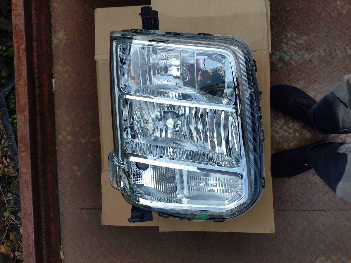 2026年最新】エブリィワゴン DA17W ヘッドライトの購入はこちら