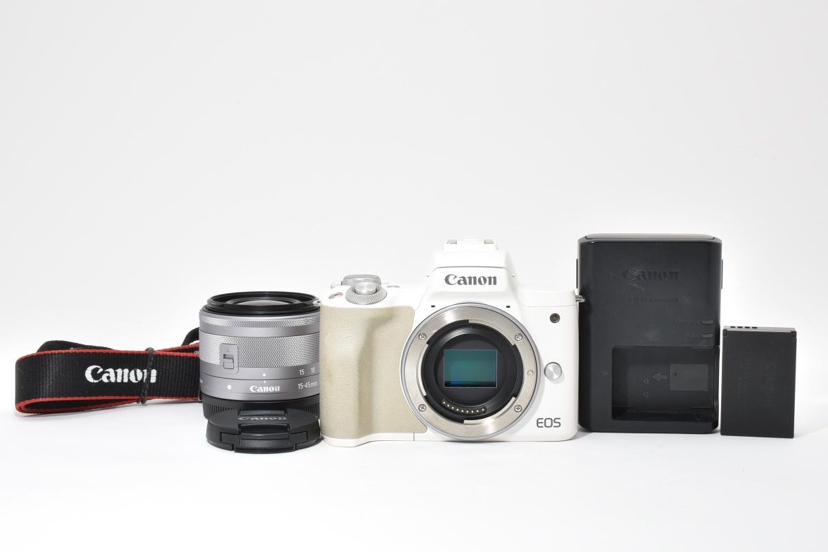 CANON EOS Kiss M EF-M15-45 IS STM レンズキット [ホワイト