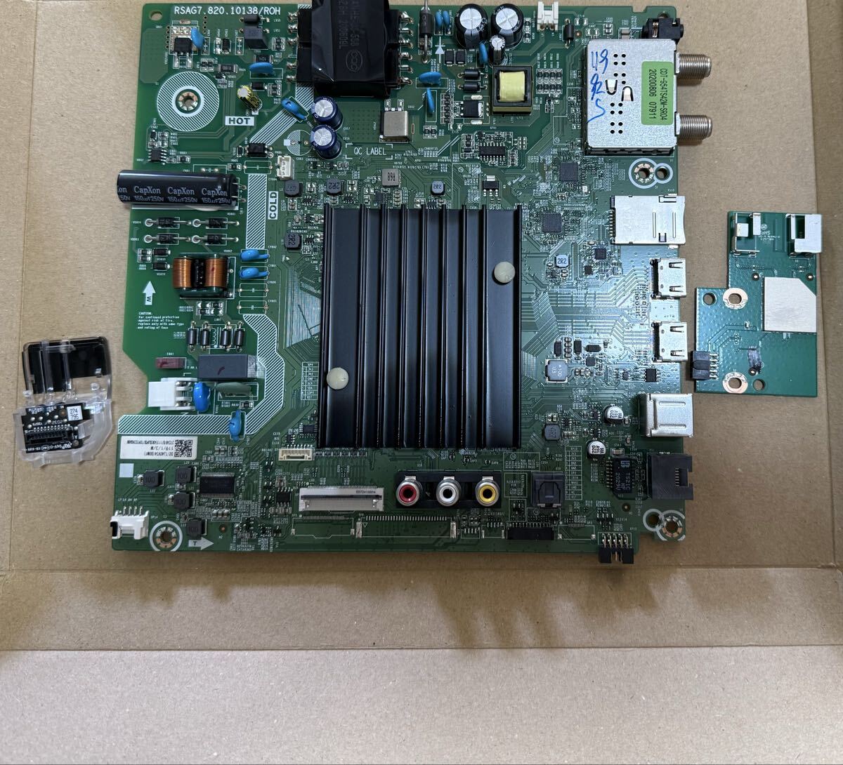 東芝 REGZA 32V34 [32インチ] オークション比較 - 価格.com