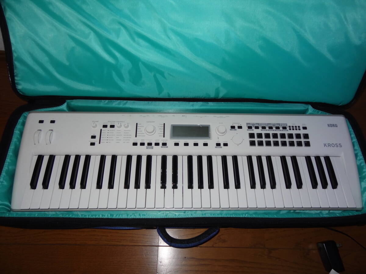 Yahoo!オークション -「korg triton 61」(鍵盤楽器) (楽器、器材)の