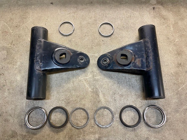 Yahoo!オークション -「z400fx 純正 (ライトステー)」の落札相場・落札価格