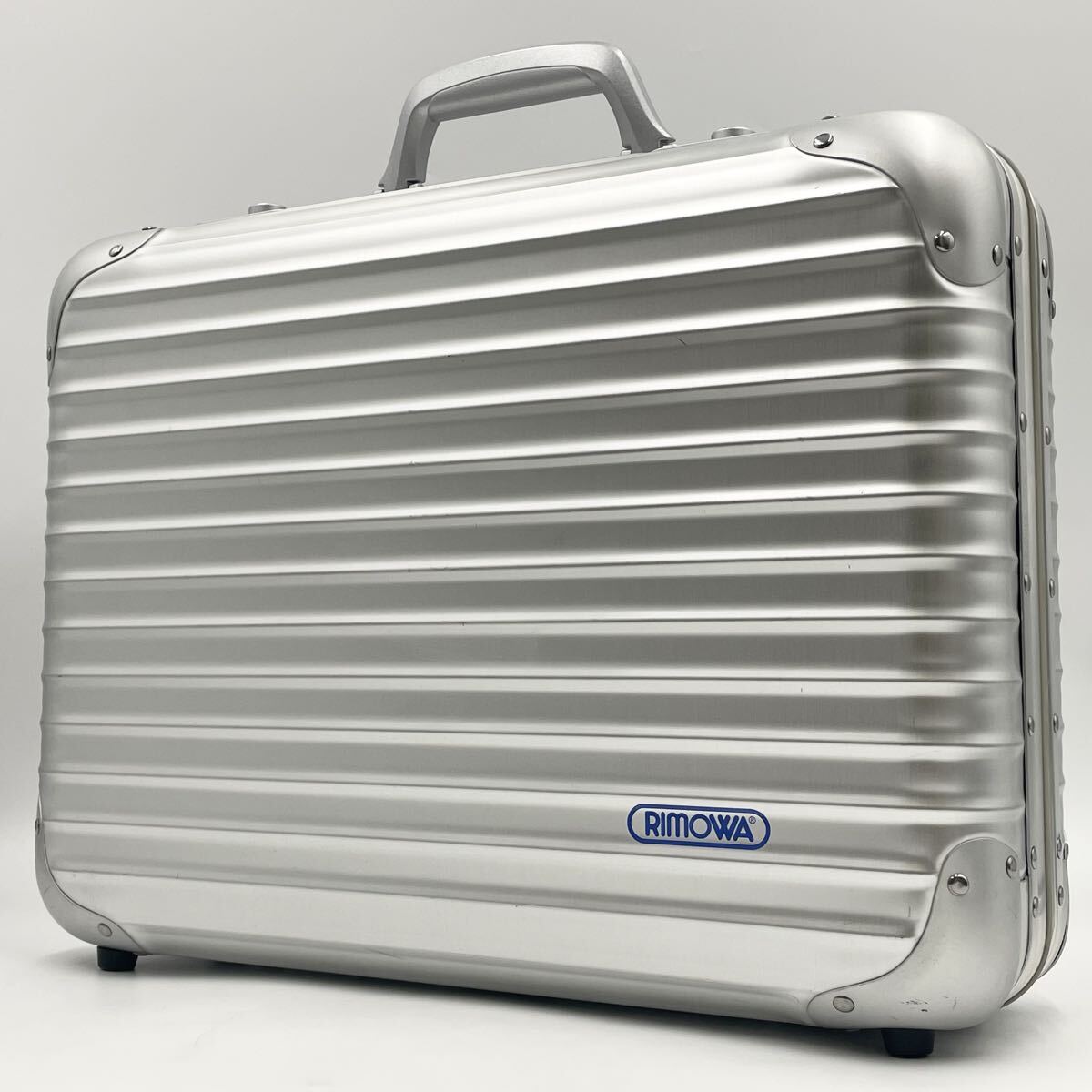 Yahoo!オークション -「rimowa トパーズ」(リモワ) (アタッシュケース