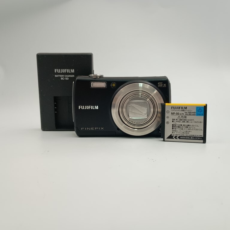 Yahoo!オークション -「finepix f100fd」の落札相場・落札価格