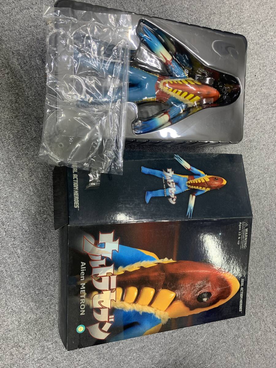 Yahoo!オークション -「リアルアクションヒーローズ ウルトラセブン